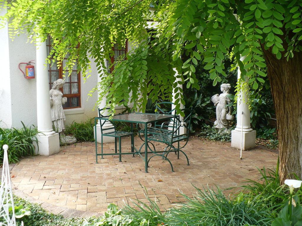 A Tapestry Garden Guest House Potchefstroom Exterior foto
